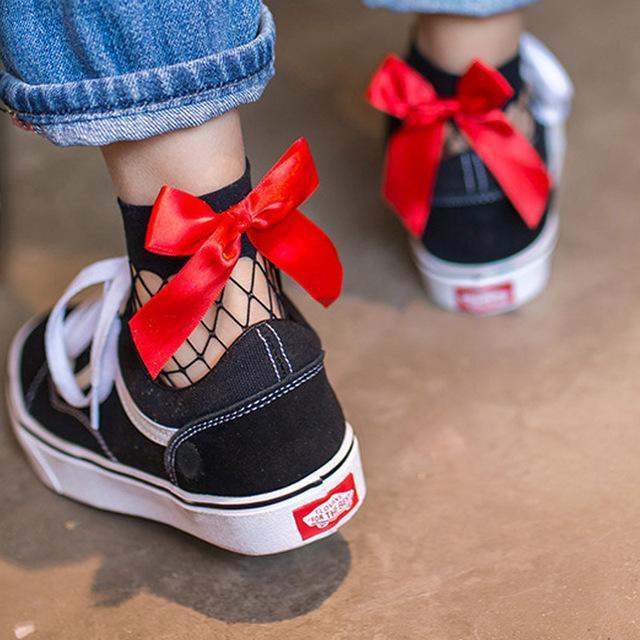 Bow Tie Fishnet Ankle Socks