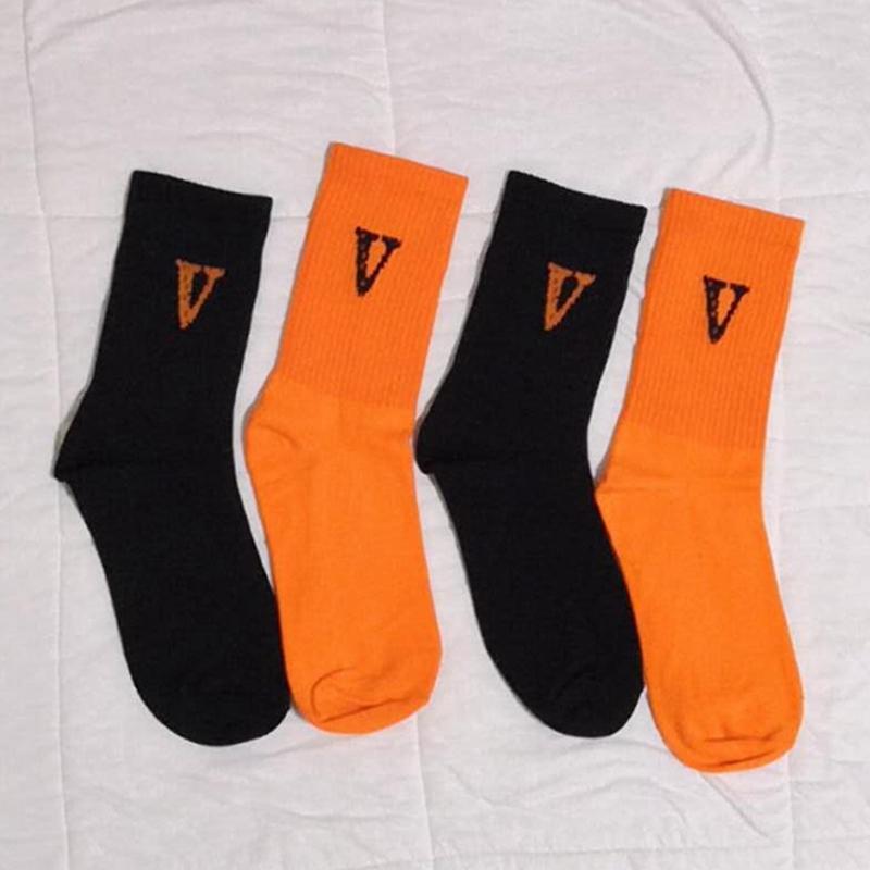 V Socks