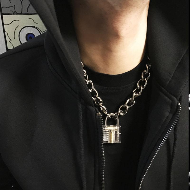 Locked Chain Choker