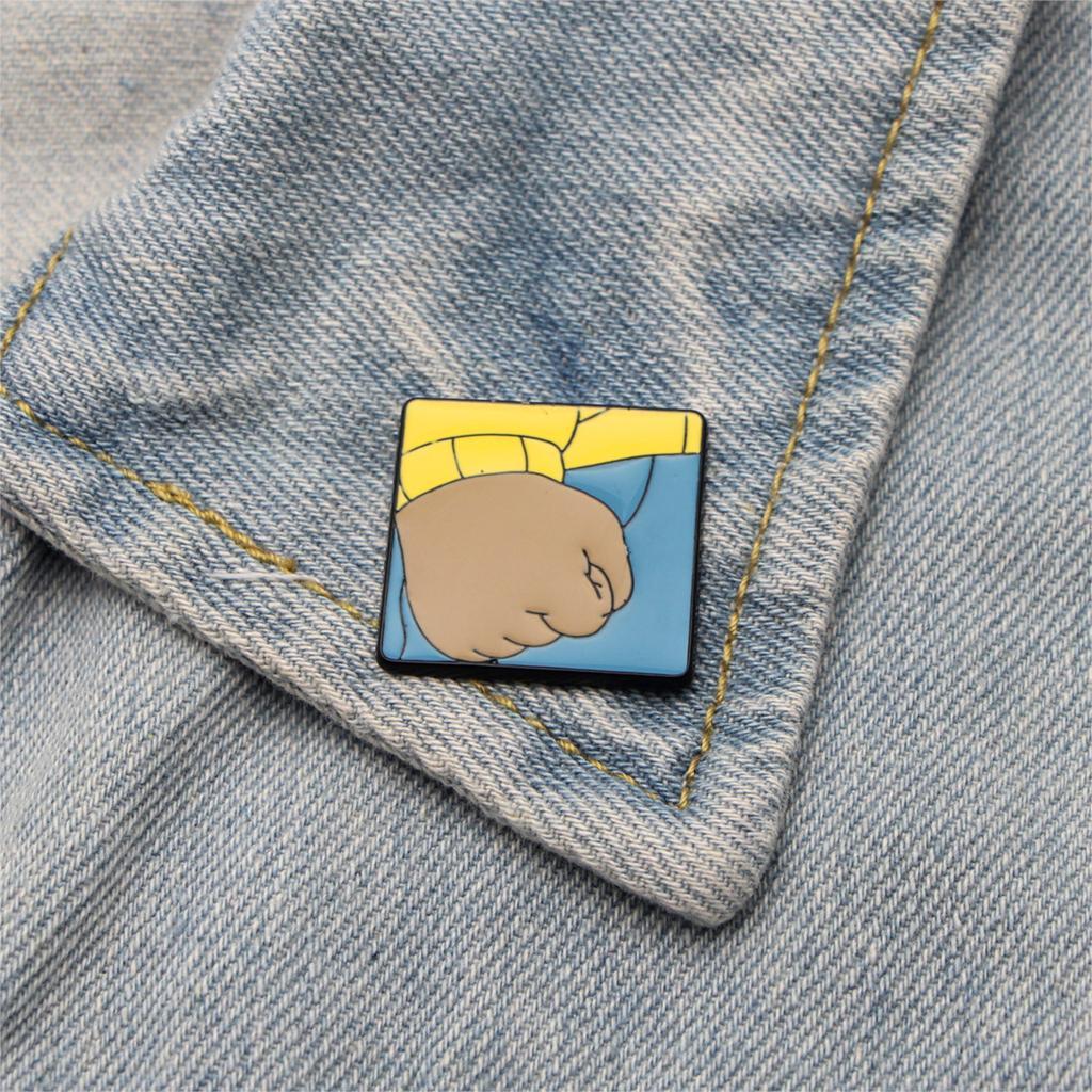 Arthurs Fist Pin